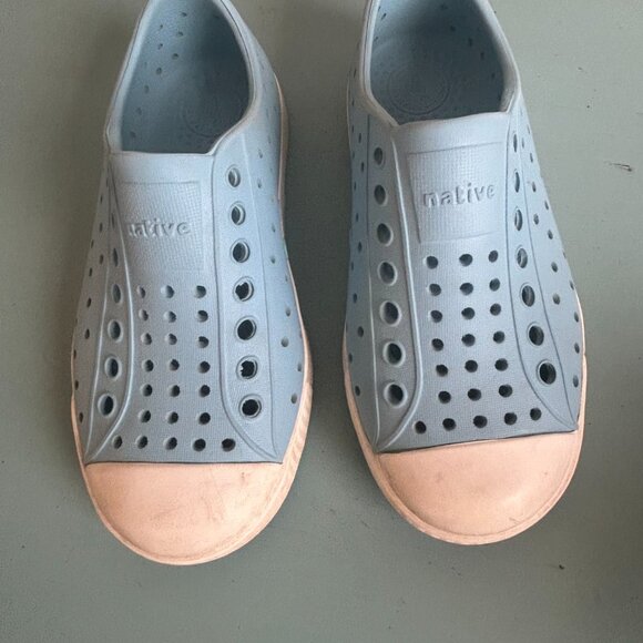 Native Jefferson Kids Size 11 Sky Blue/Shell White Toddler Girl Sneaker - Picture 6 of 11